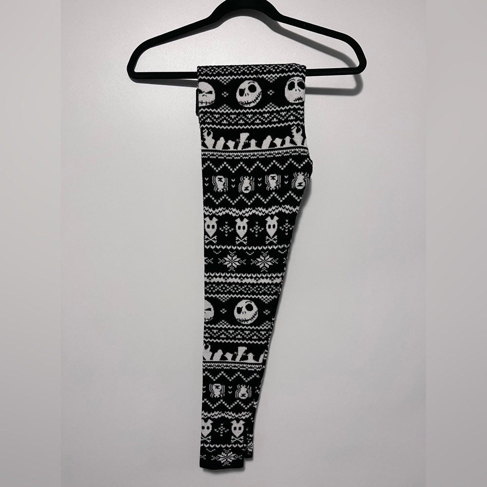 Torrid XL Nightmare before Christmas leggings